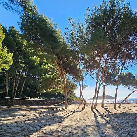 Superbe Appartement Dans Cadre D'Exception - Piscine, Plage Et Tennis Prive Bandol Kültér fotó