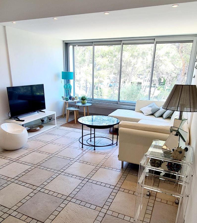 Superbe Appartement Dans Cadre D'Exception - Piscine, Plage Et Tennis Prive Bandol Kültér fotó